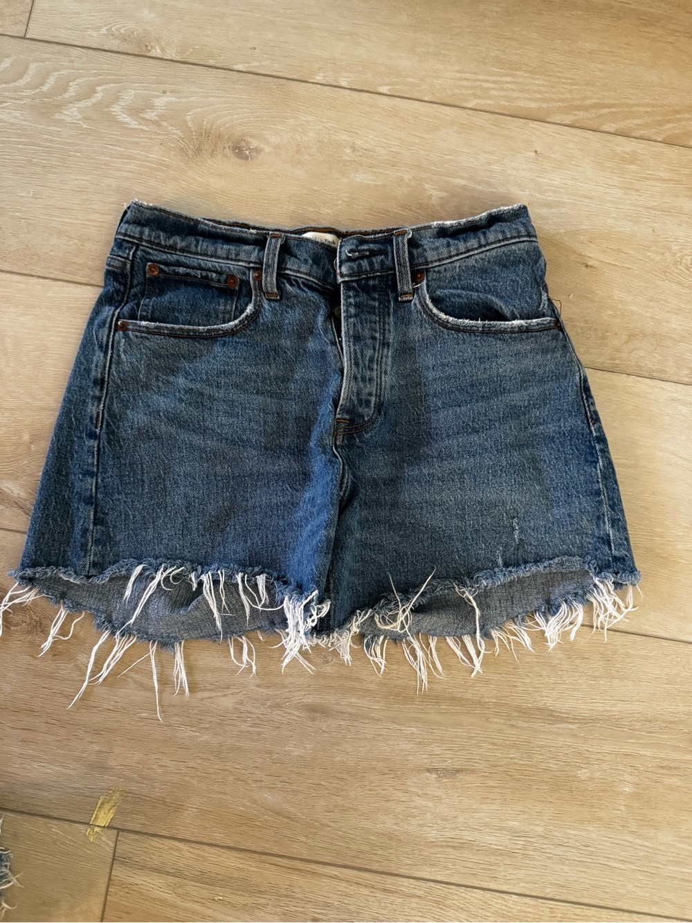 Abercrombie & Fitch Low Rise Baggy Short